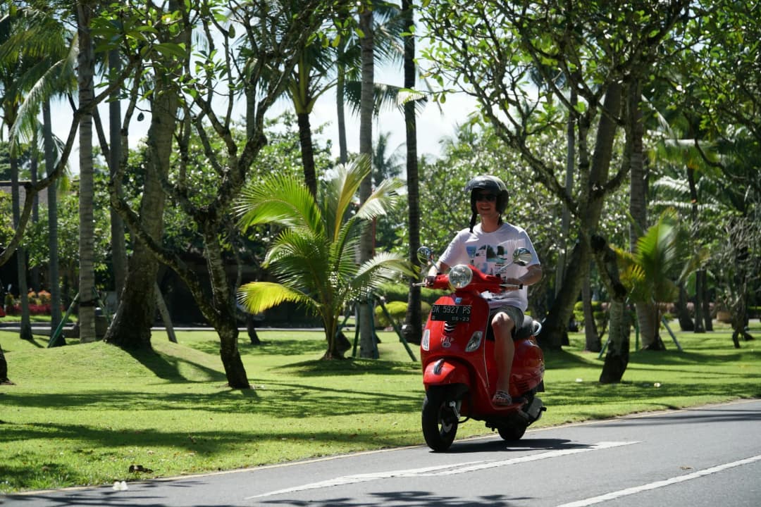 12 - Scooter.webp