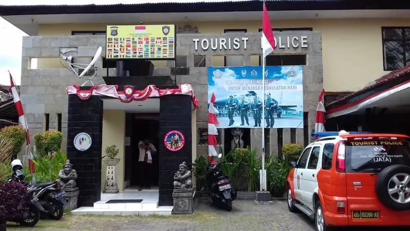 2 - Tourist Police.webp