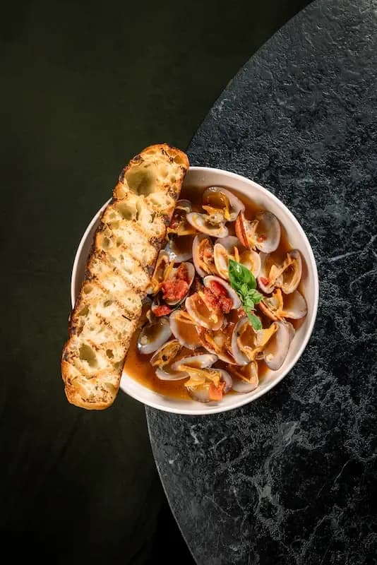 Tomato Vongole