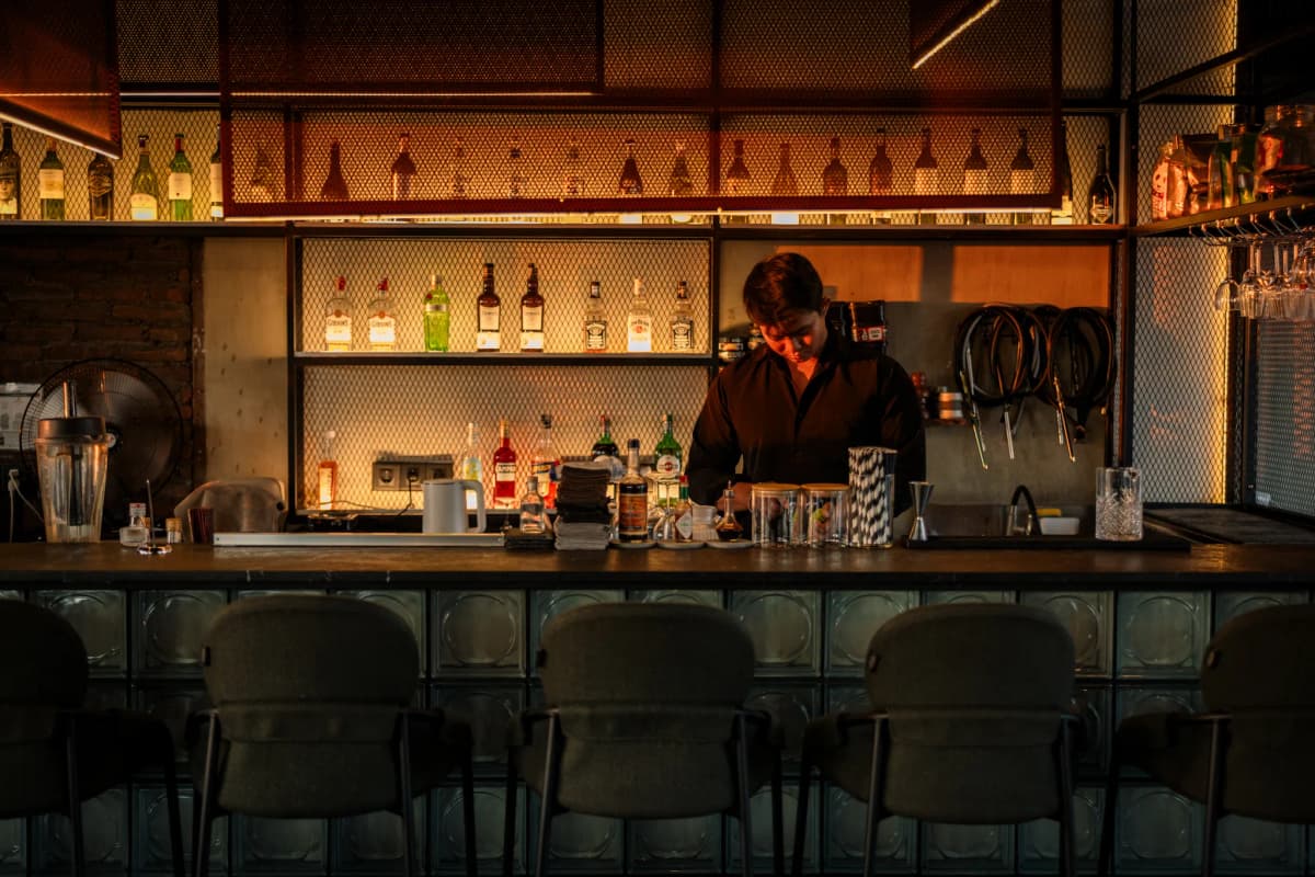 ESKQ Steakhouse & Wine Bar