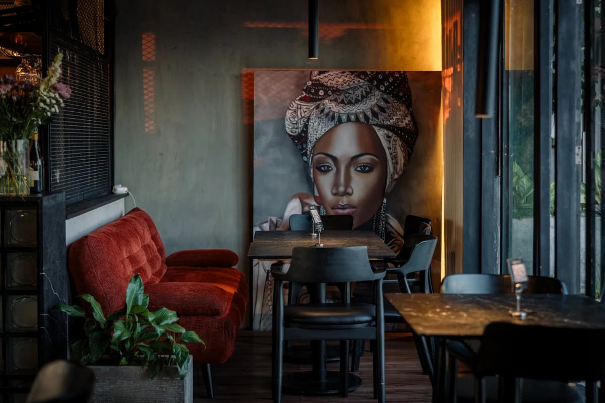 ESKQ Steakhouse & Wine Bar
