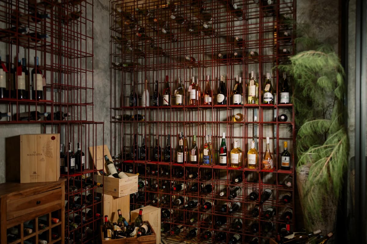 ESKQ Steakhouse & Wine Bar